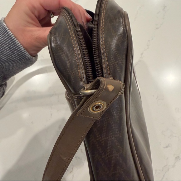 Vintage Mario Valentino vinyl/leather Brown monogram crossbody Bag - Picture 16 of 16